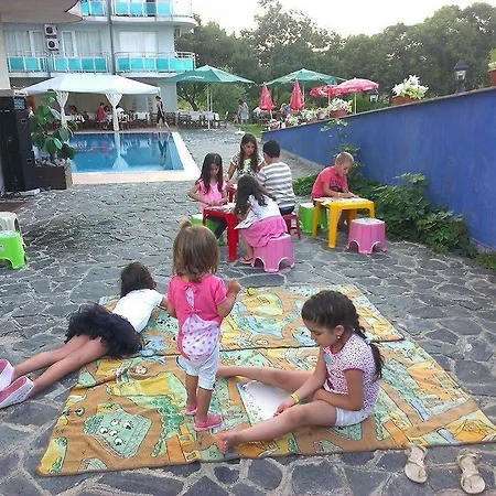 Sunset Hotel 3*
